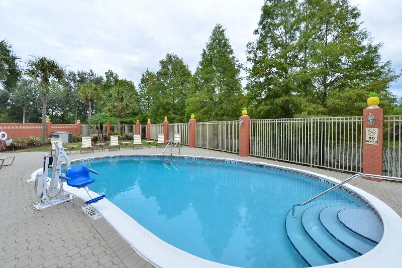 Quality Inn & Suites Near The Theme Parks Ορλάντο Εξωτερικό φωτογραφία
